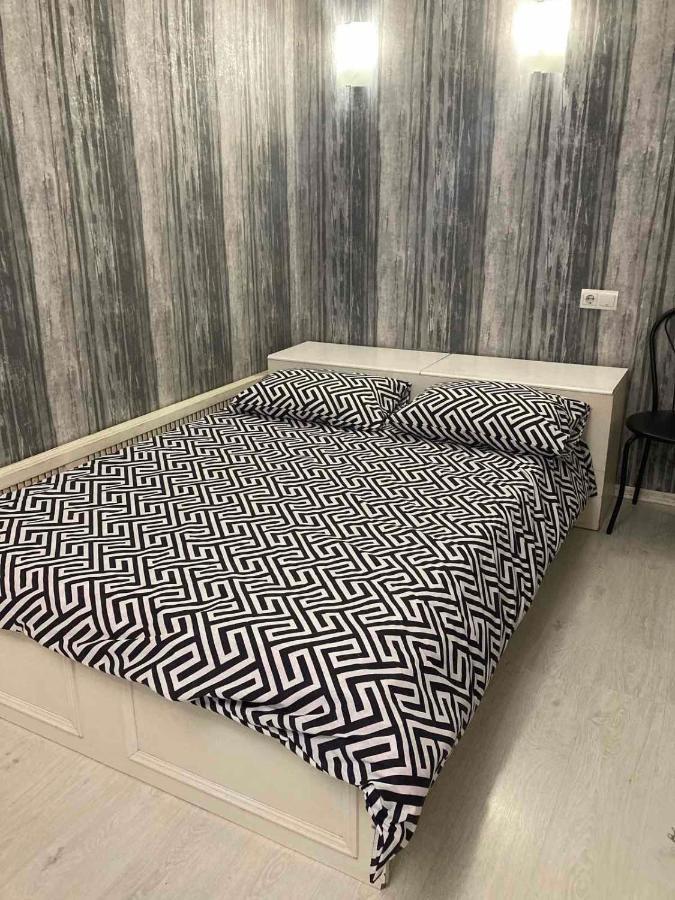 Apartment Квартира Ярослава Мудрого Кривой Рог Екстериор снимка