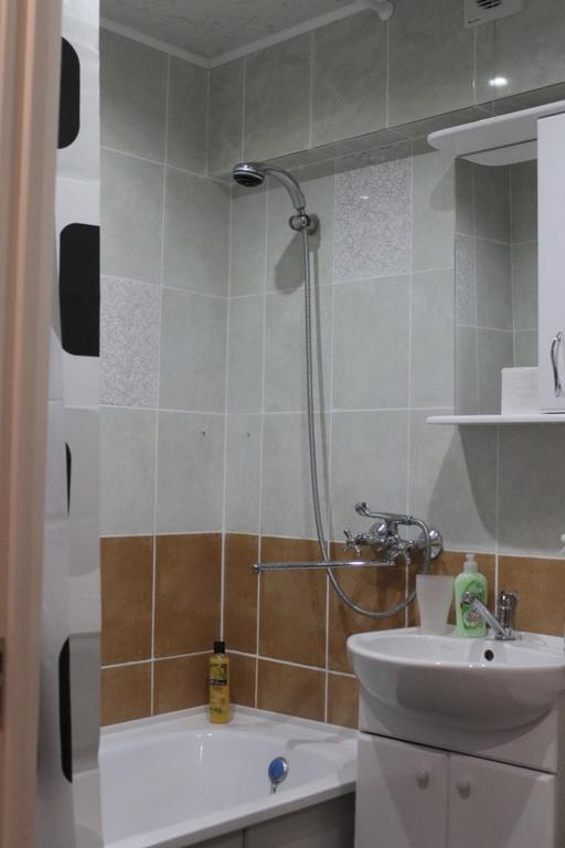 Apartment Квартира Ярослава Мудрого Кривой Рог Екстериор снимка